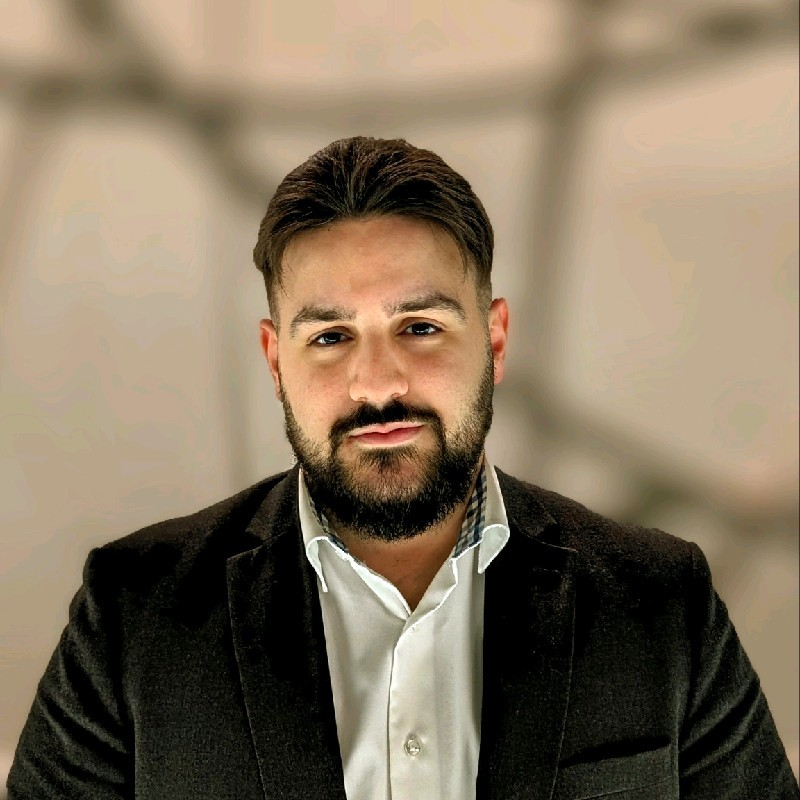 Luca Khaghani